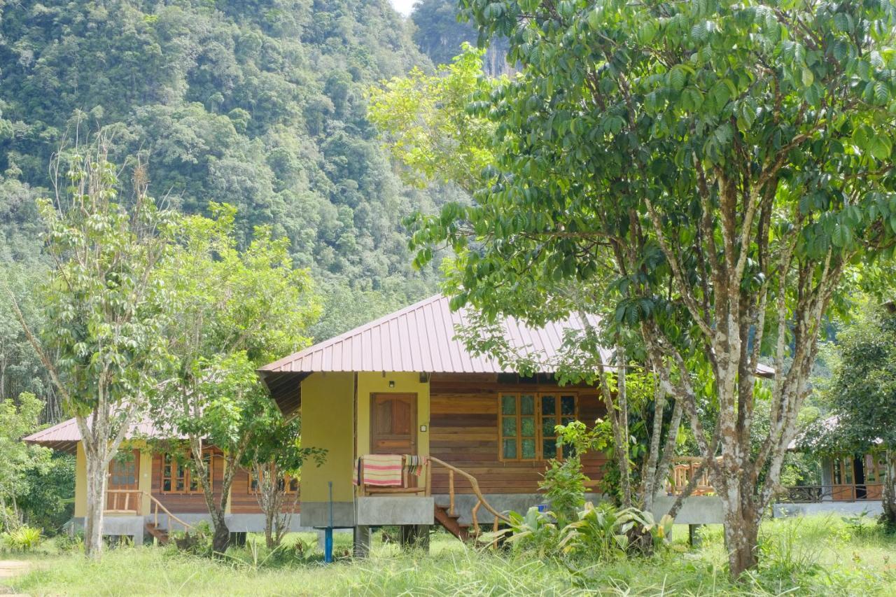 Monkey Mansion - Jungalows & Tours Khao Sok National Park Luaran gambar