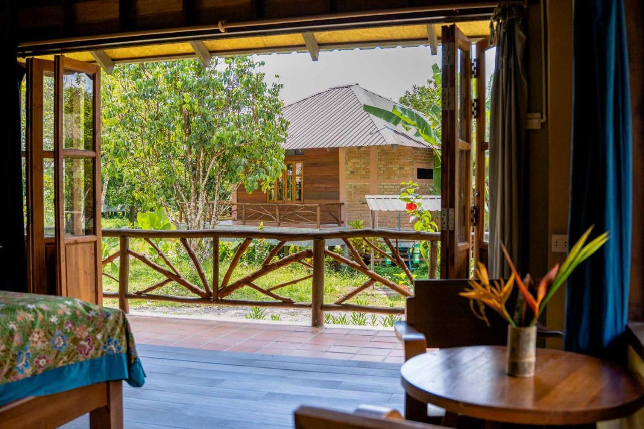 Monkey Mansion - Jungalows & Tours Khao Sok National Park Luaran gambar