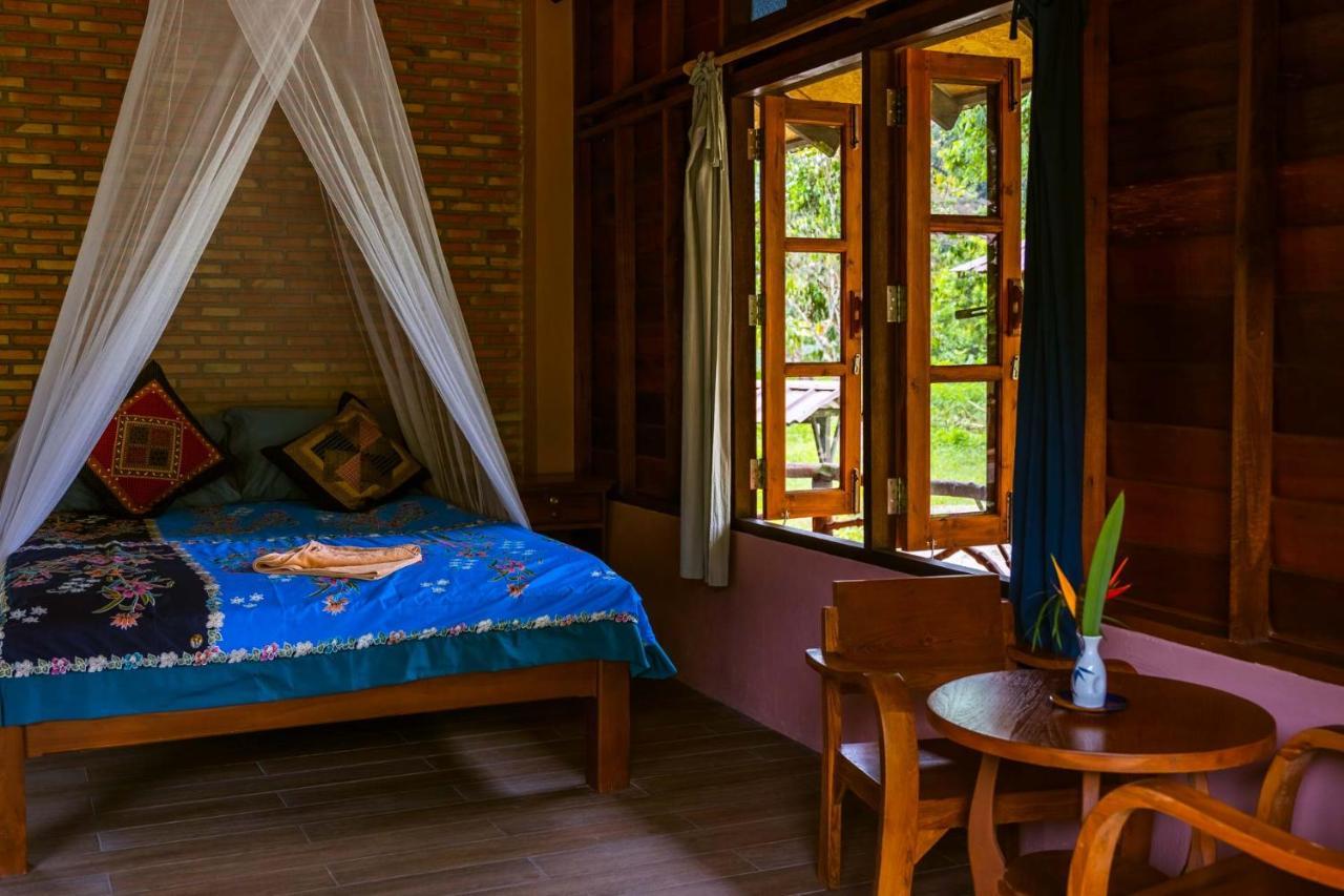 Monkey Mansion - Jungalows & Tours Khao Sok National Park Luaran gambar