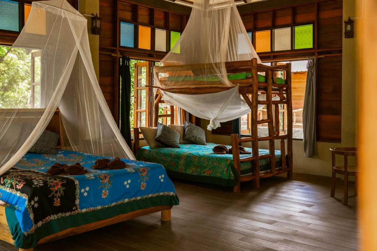 Monkey Mansion - Jungalows & Tours Khao Sok National Park Luaran gambar